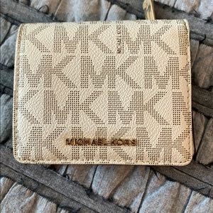 M.K. wallet